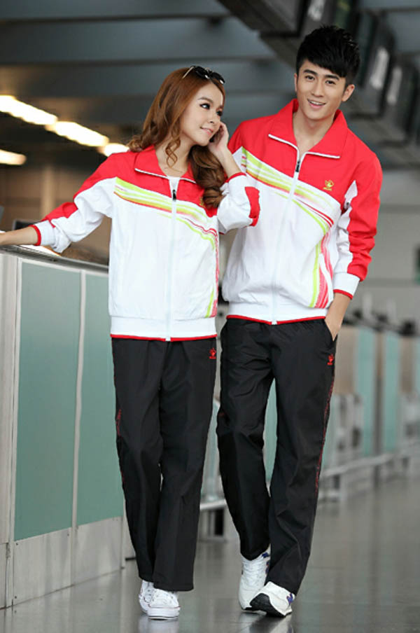 �\(y��n)�����b������Ů�\(y��n)�ӷ�